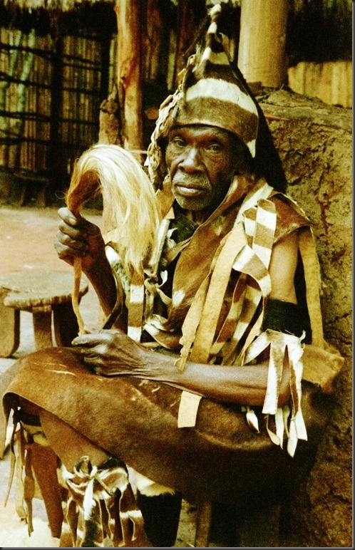 medicine man mundo mugo (2)