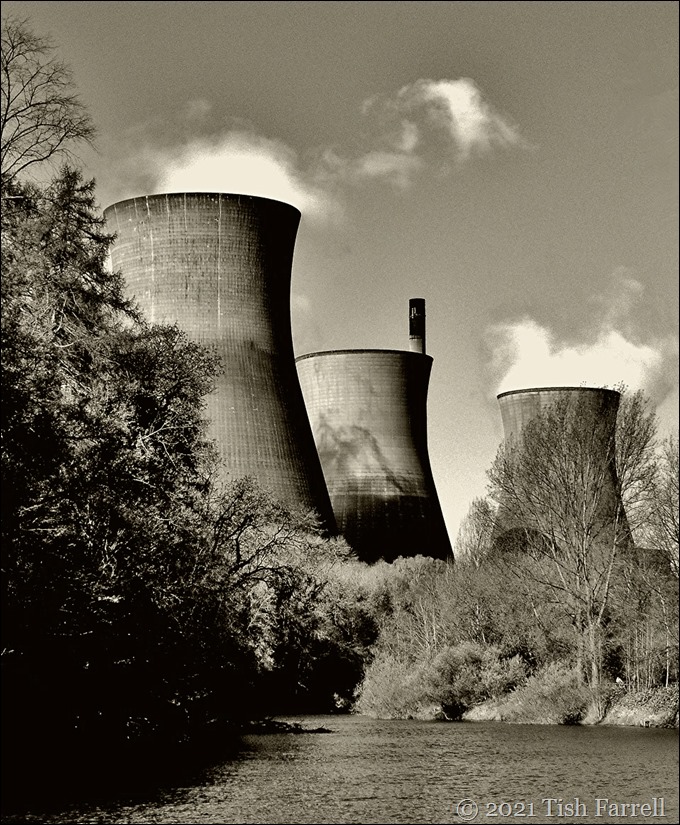 Ironbridge cooling towers2