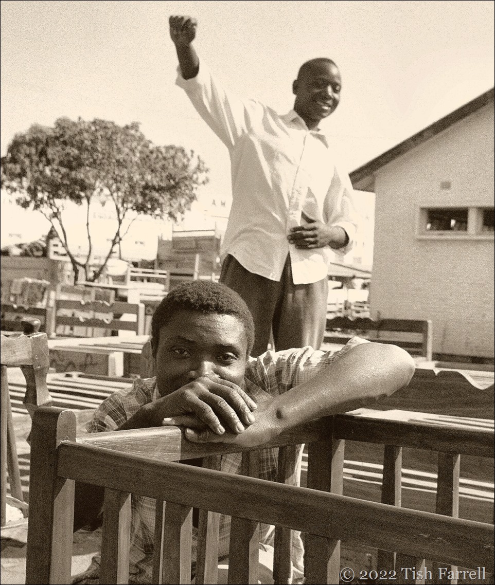 Kamwala roadside furniture market mono