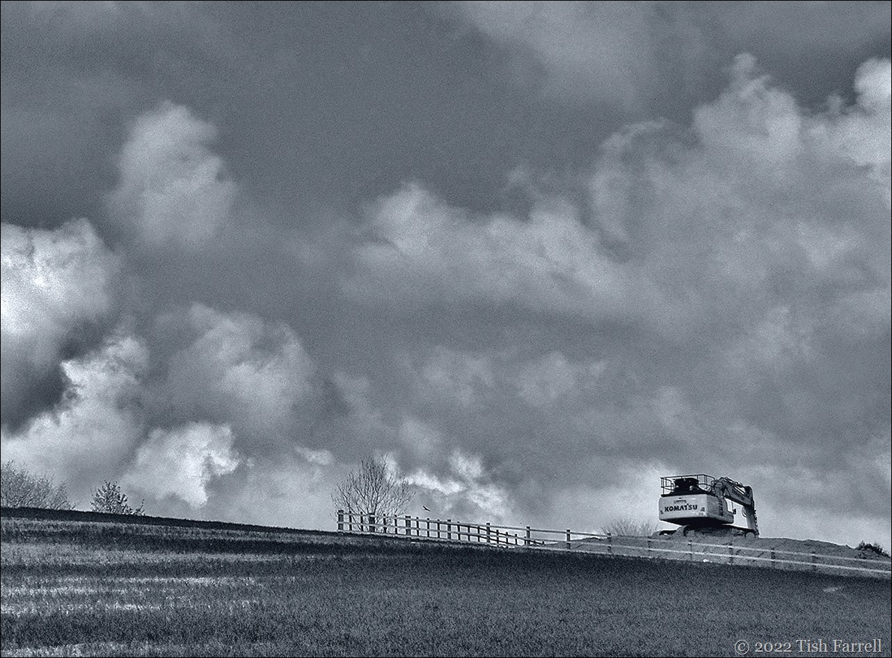 attenuation pond digger