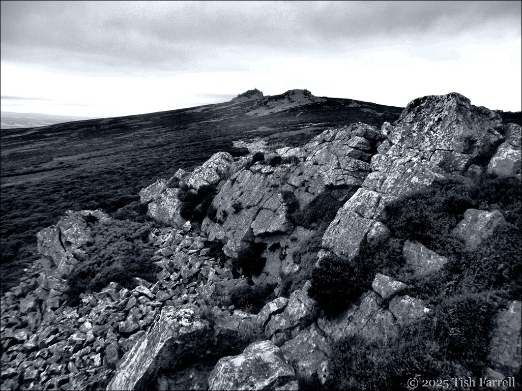Stiperstones shaped by ice sheets freezing and melting