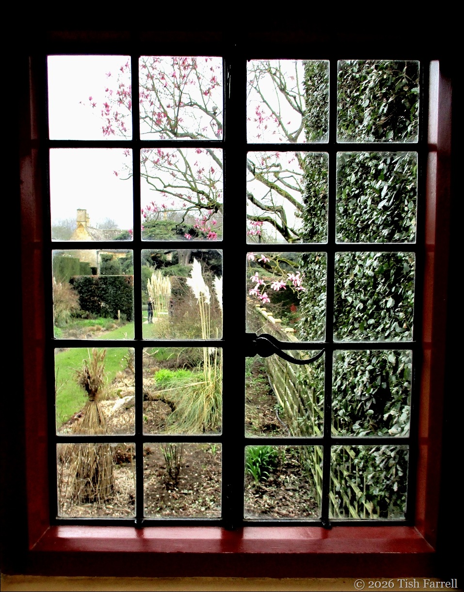 Hidcote tearoom window